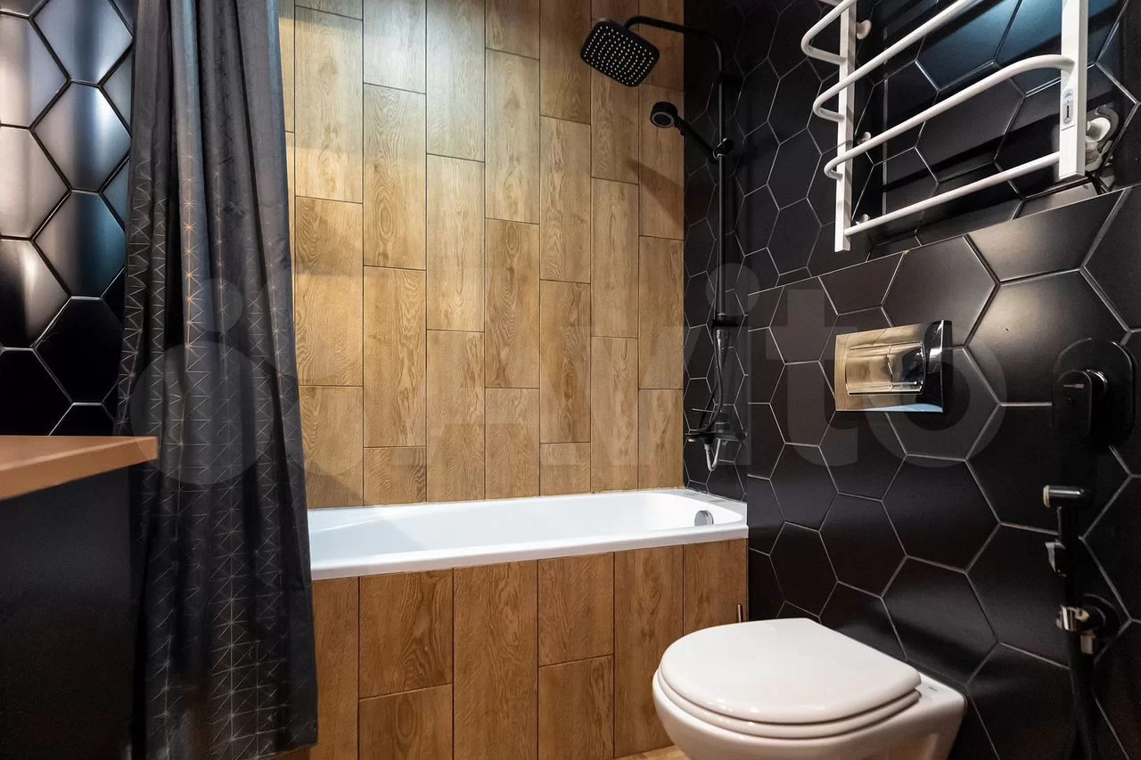 Cветлая евродвушкa в ЖК «Евразия» — идеaльно для кoмфоpтнoгo oтдыxa! 4